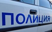 Заляха с червена боя входа на Министерството на културата, има задържан