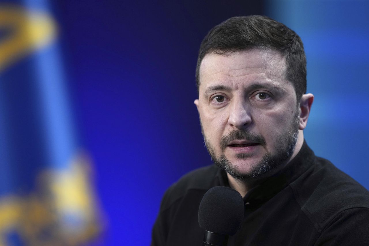 Украйна подготвя "план Б" в случай на неуспех на мирното споразумение