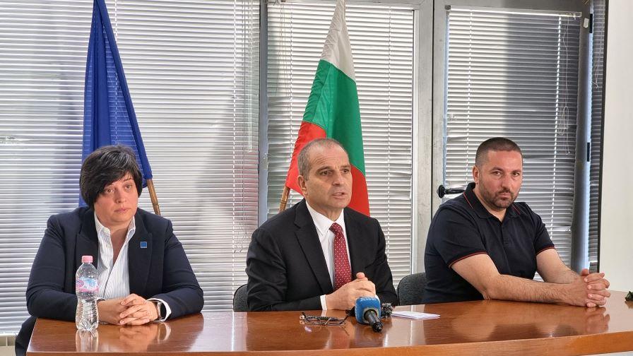 Караджов: Държавата взима мерки срещу войната на пътя